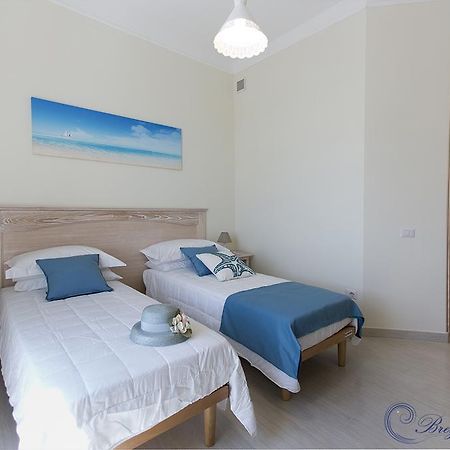 Brezza Marina Luxury Rooms 칼리아리 외부 사진