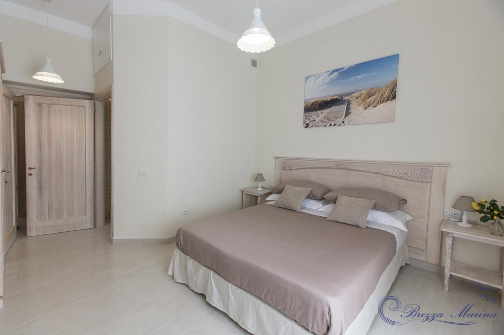 Brezza Marina Luxury Rooms 칼리아리 외부 사진