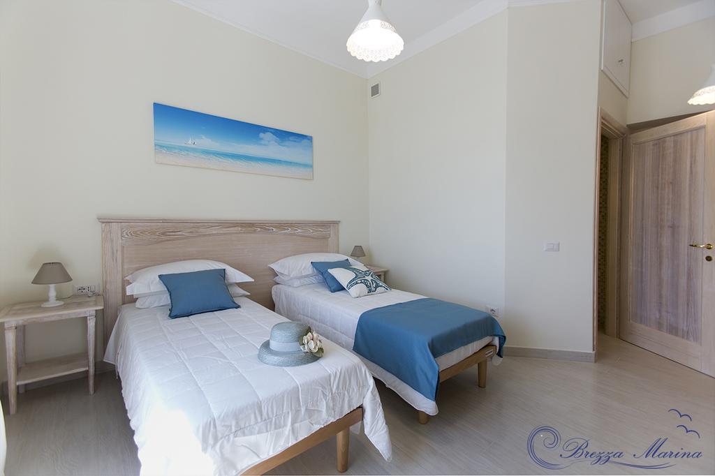 Brezza Marina Luxury Rooms 칼리아리 외부 사진