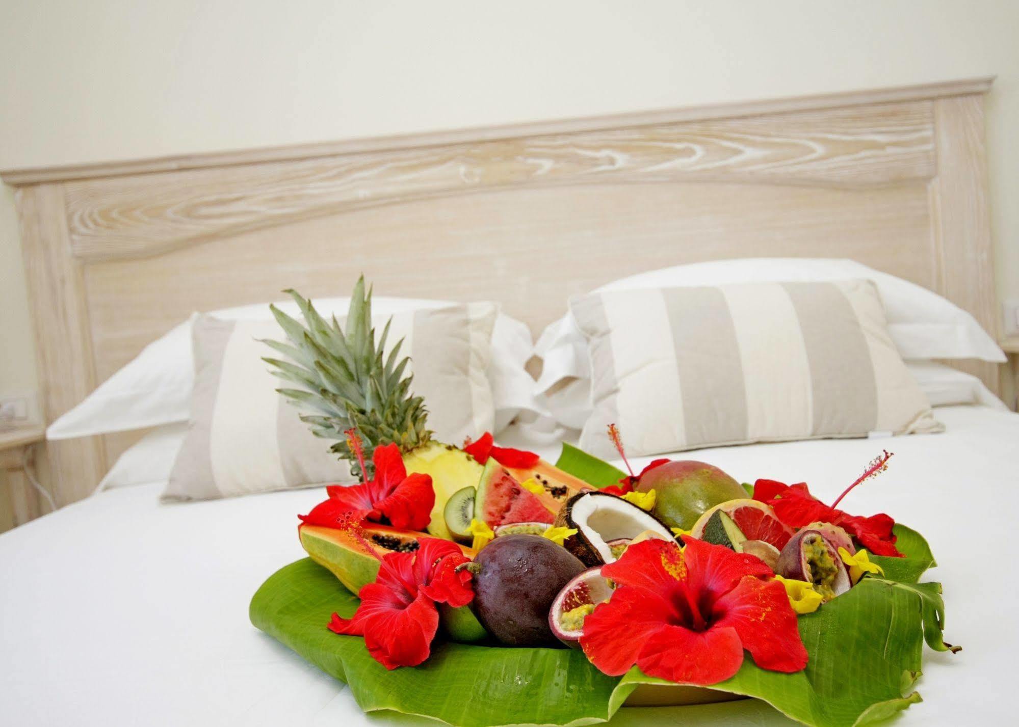 Brezza Marina Luxury Rooms 칼리아리 외부 사진